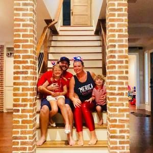 Meet your Posher, Brittney